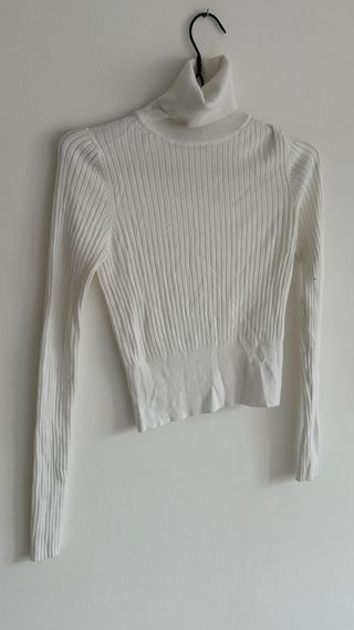 Jersey canalé cuello alto blanco