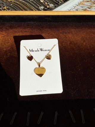 Miracle Woman collana e orecchini cuore oro