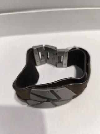 Pulsera de cuero y metal para hombre