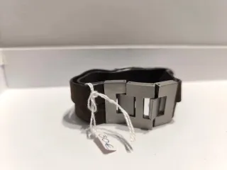 Pulsera de cuero y metal para hombre