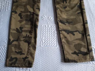 Lote 2 Pantalónes vaqueros Stradivarius T.40