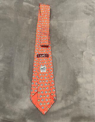 Corbata Hermès París