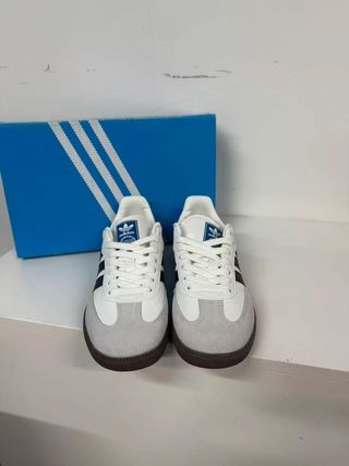 A݉didas Sá݉mba OG Blancas Talla 41