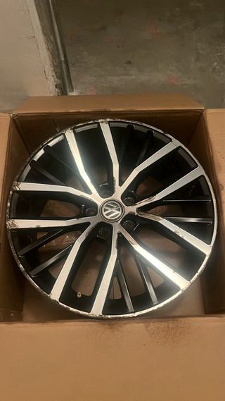 Llantas Originales 17" VW POLO GTI