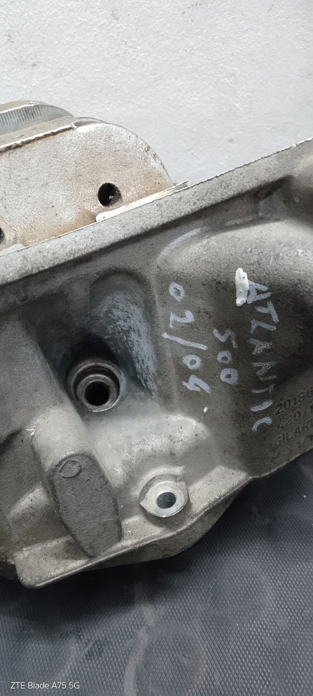 Testata con valvole Aprilia Scarabeo Atlantic 500