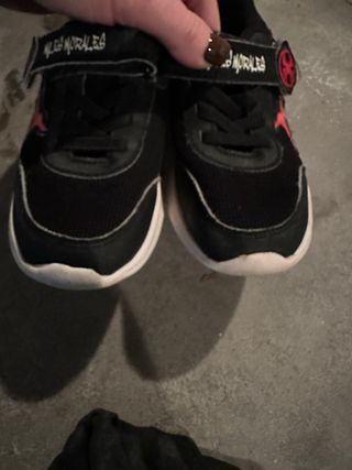 Scarpe Marvel Miles Morales Bambino 26