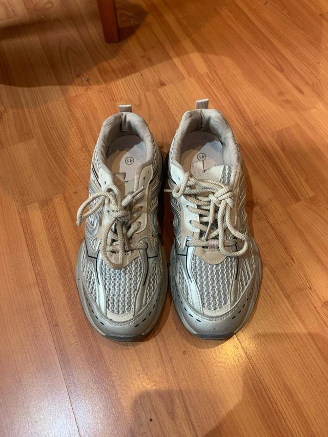 Zapatillas deportivas plateadas talla 41