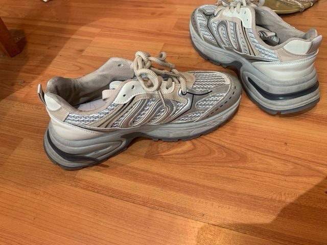 Zapatillas deportivas plateadas talla 41