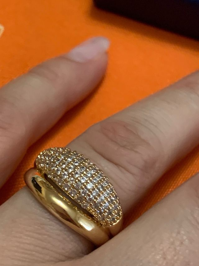 Anello oro  con zirconi molto brillanti misura 9