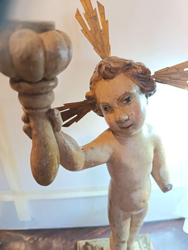 Escultura antigua Niño Jesús