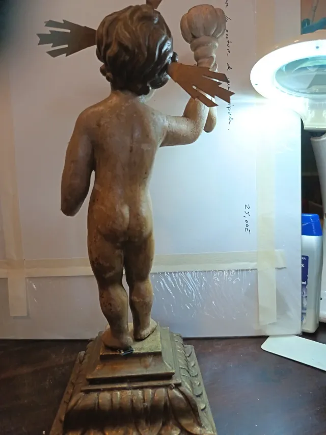 Escultura antigua Niño Jesús