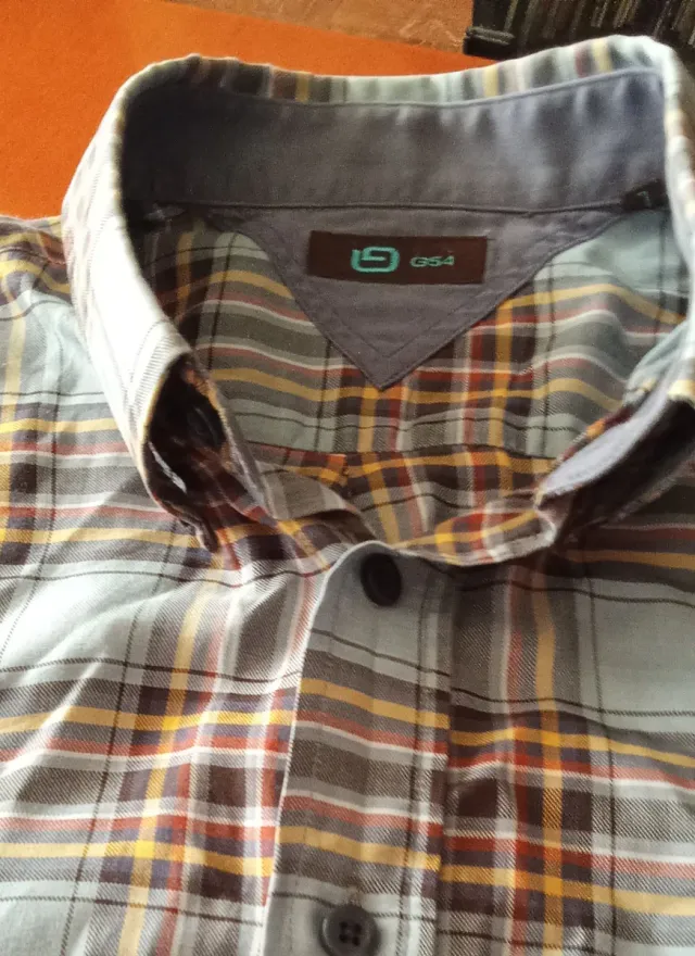 48h Lunes 
Camisa  + camisa Ralph Lauren.