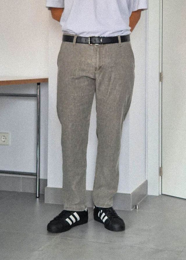 Monotone - Pantalón chino lino mixto gris claro