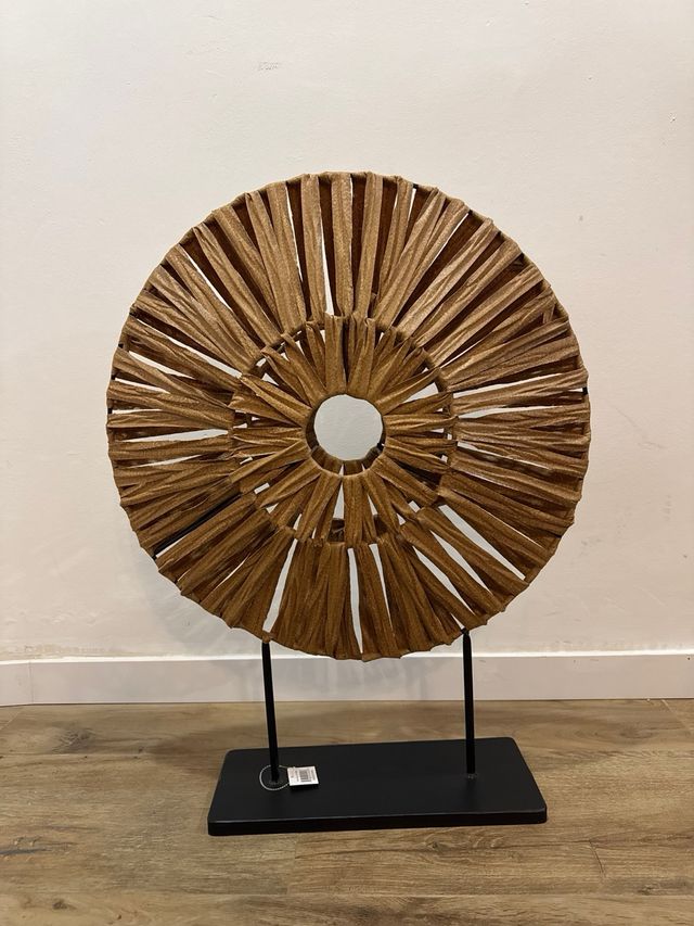 Decoración de papel y metal