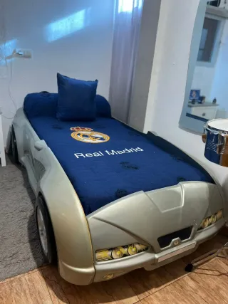 Cama infantil diseño coche deportivo