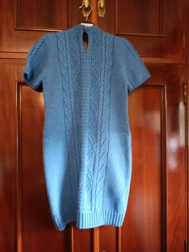 Vestidos Pili Carrera Talla 10. El primero esta