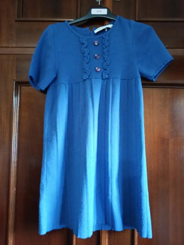 Vestidos Pili Carrera Talla 10. El primero esta