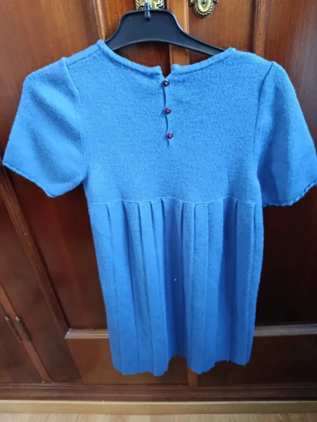 Vestidos Pili Carrera Talla 10. El primero esta
