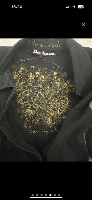 Blusa Desigual Talla L Negra con Corazón Dorado