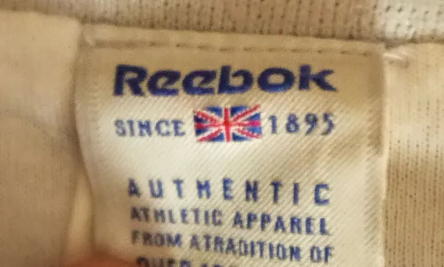 48h Lunes 
Chaqueta Reebok forro Talla XL