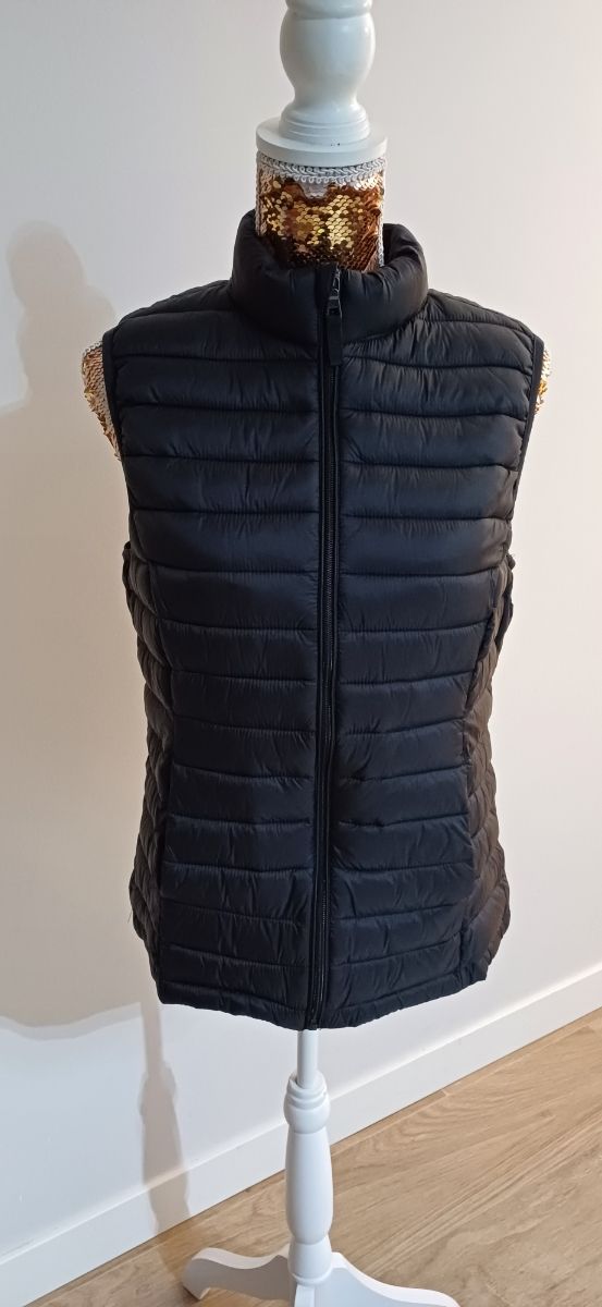 Chaleco acolchado negro