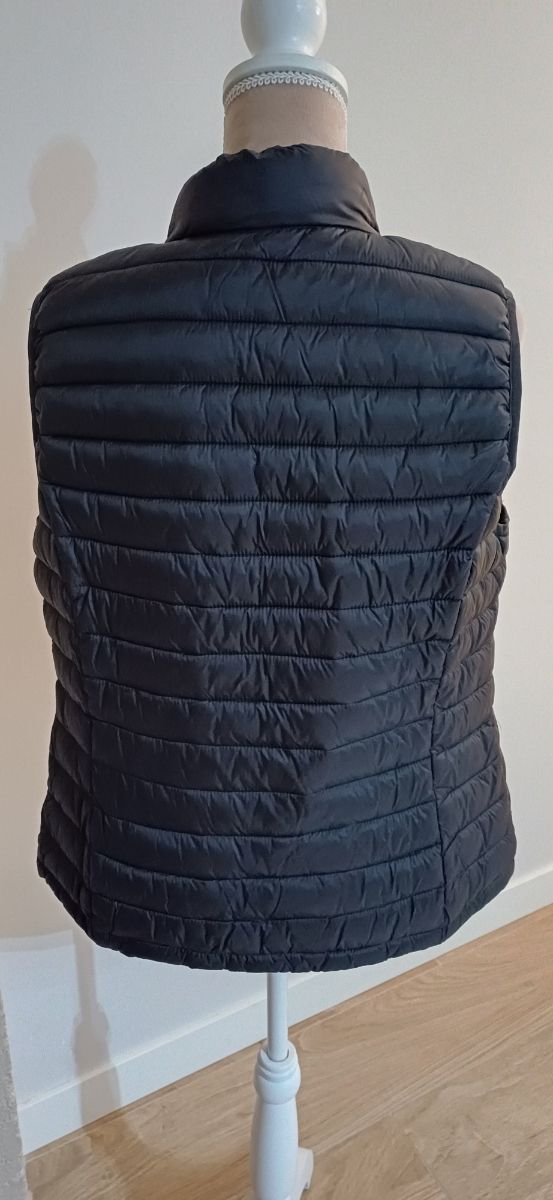 Chaleco acolchado negro