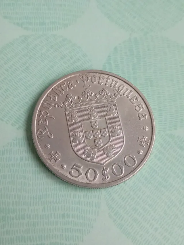 50 Escudos 1968 Portugal -PLATA-