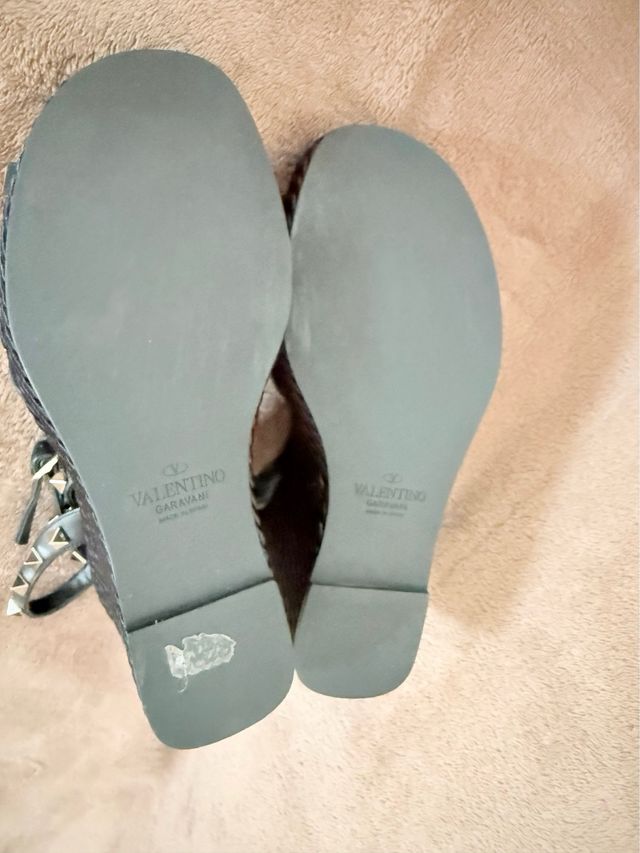 Valentino Garavani Sandali Zeppa Neri Oro