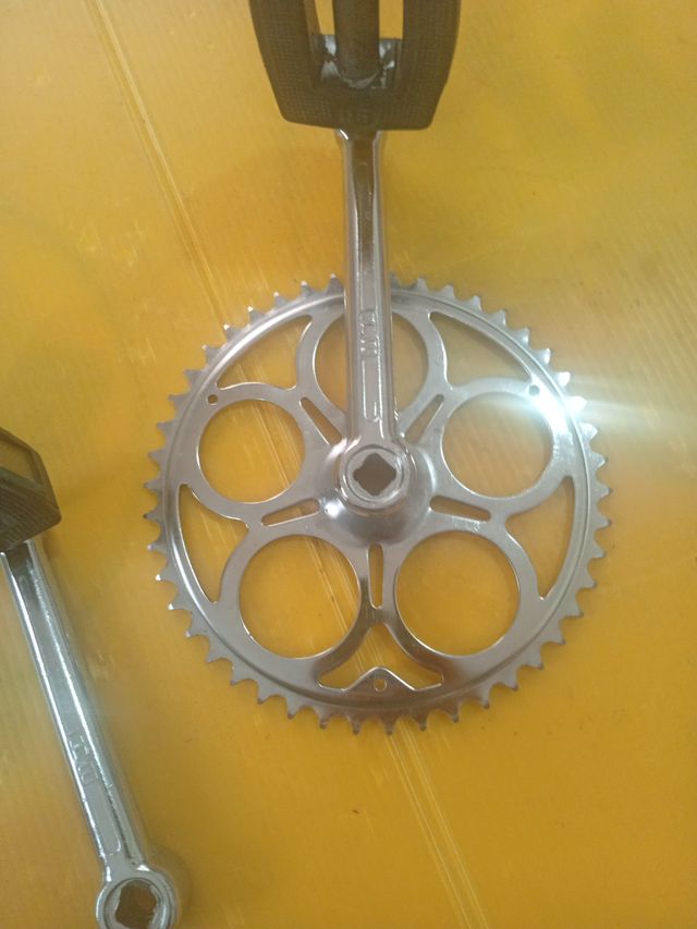 Bielas y Pedales Bh paseo