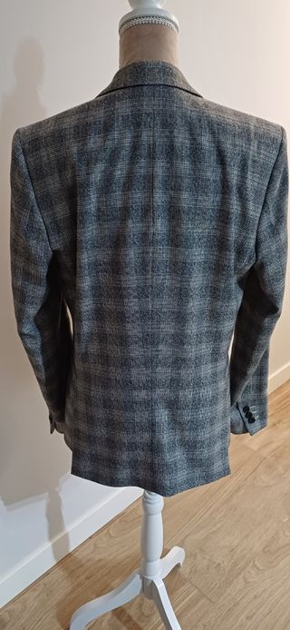 Americana cuadros marrones y multicolor