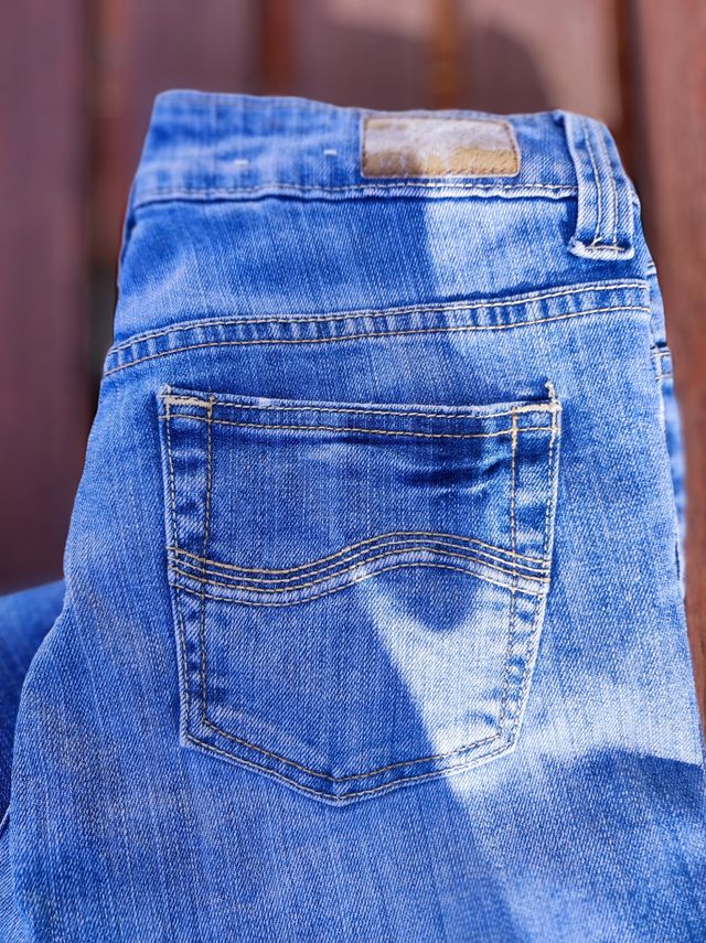 Vaqueros desgastados azules