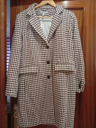 Trenca cuadros marrón/granate y blanco