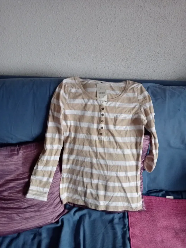 Camiseta Rayas Beige y Blanca Talla L