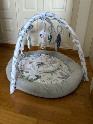 Alfombra de juego para bebé Nukido Dino