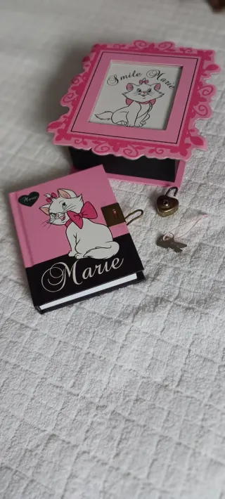 Diario segreto Disney Marie con lucchetto