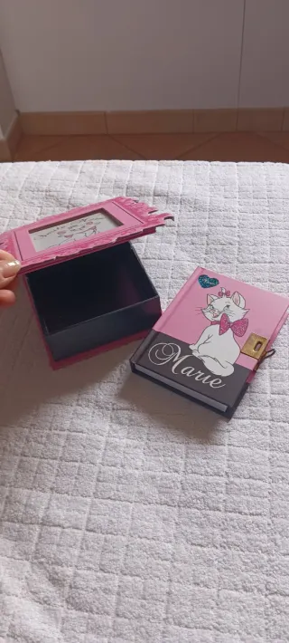 Diario segreto Disney Marie con lucchetto