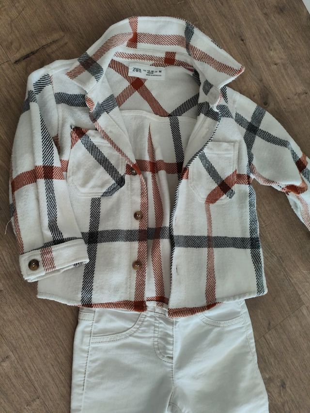 Pantalones blancos niña