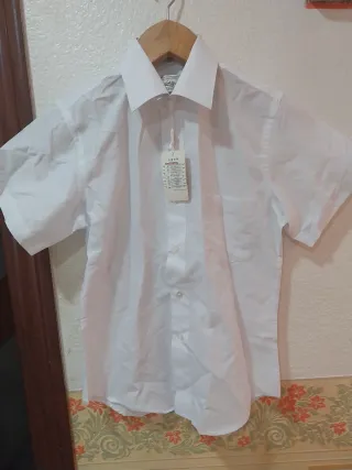 Camisa blanca manga corta talla XS