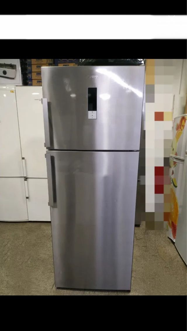 Nevera Smeg Plateada No Frost A++ 1.80x70cm