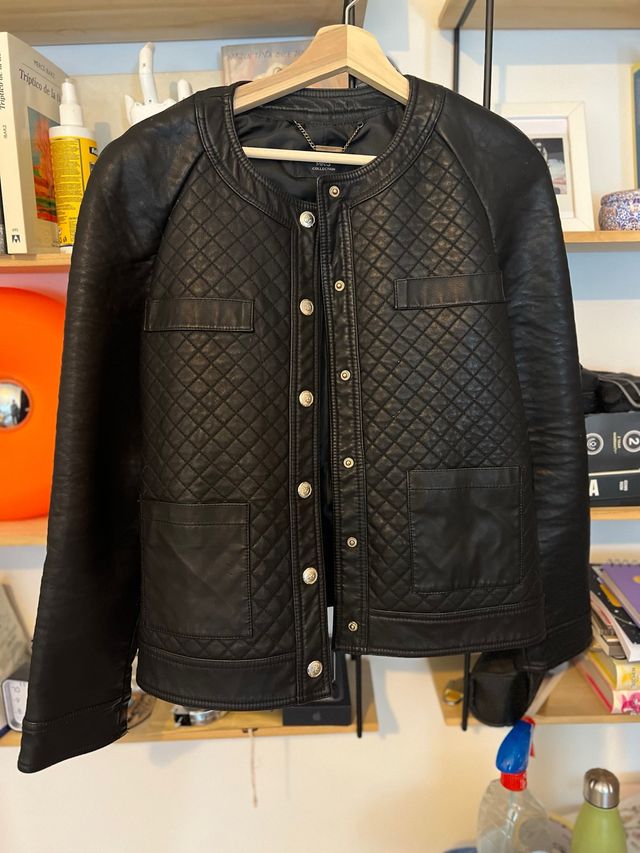 Cazadora efecto piel Mango Talla M/L