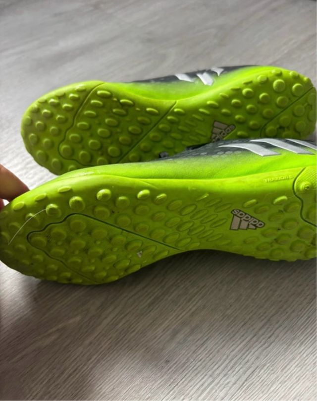 Scarpe da calcio Messi Adidas Taglia 36