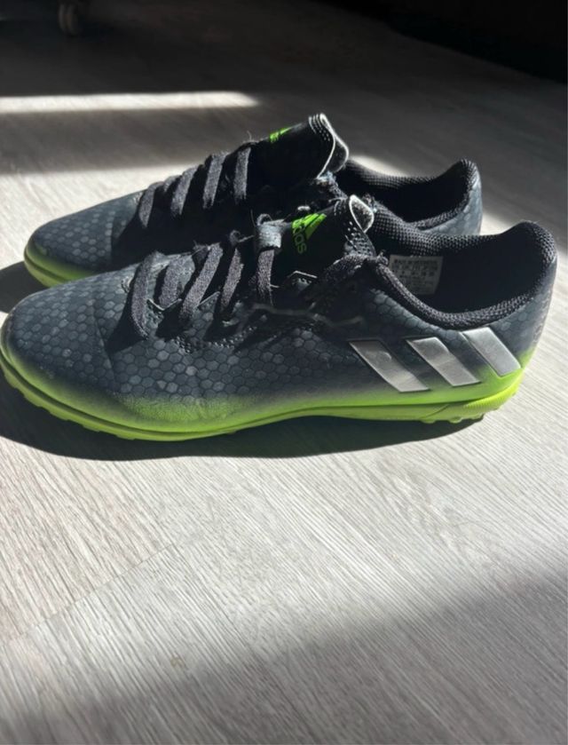 Scarpe da calcio Messi Adidas Taglia 36