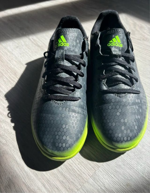 Scarpe da calcio Messi Adidas Taglia 36