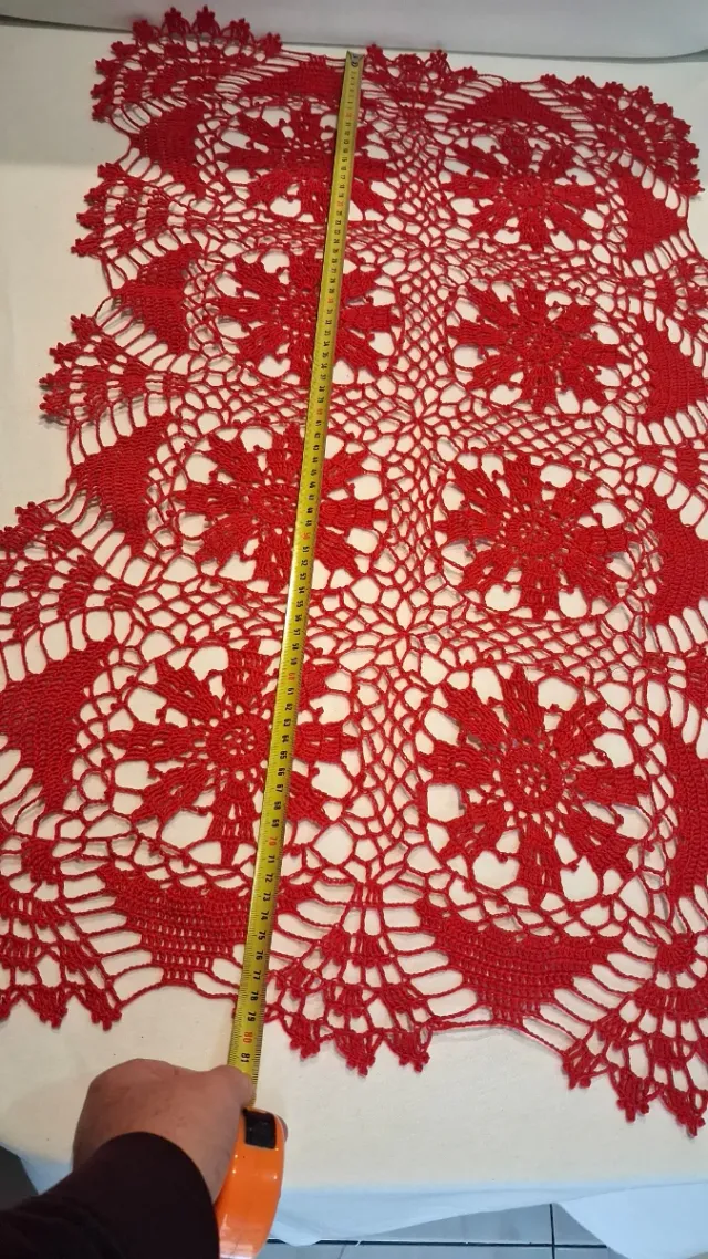 Runner uncinetto rosso, natale, fatto a mano