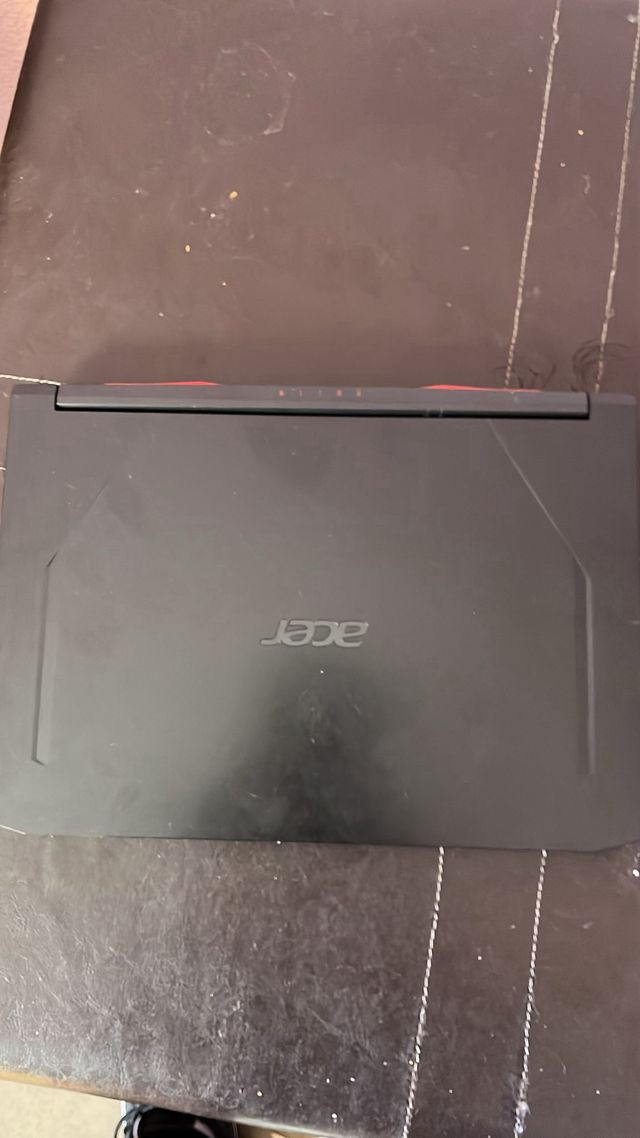 Ordenador Acer Negro