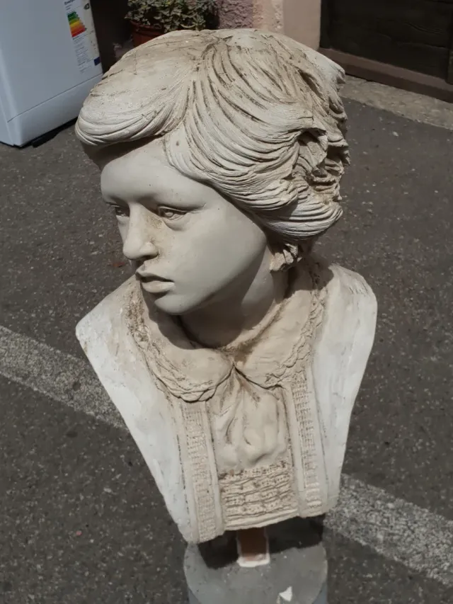 2 sculture gesso antiche bambine