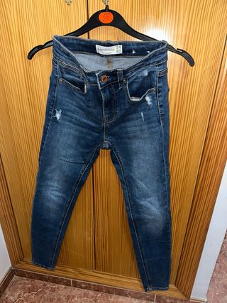 Pantalón Stradivarius Talla 34 Azul