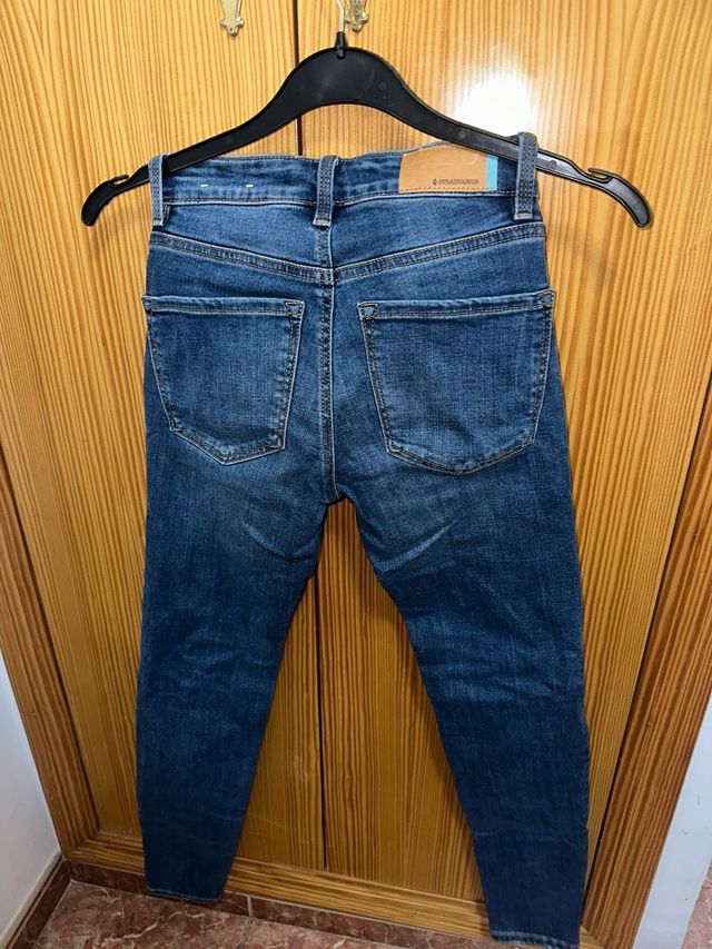 Pantalón Stradivarius Talla 34 Azul