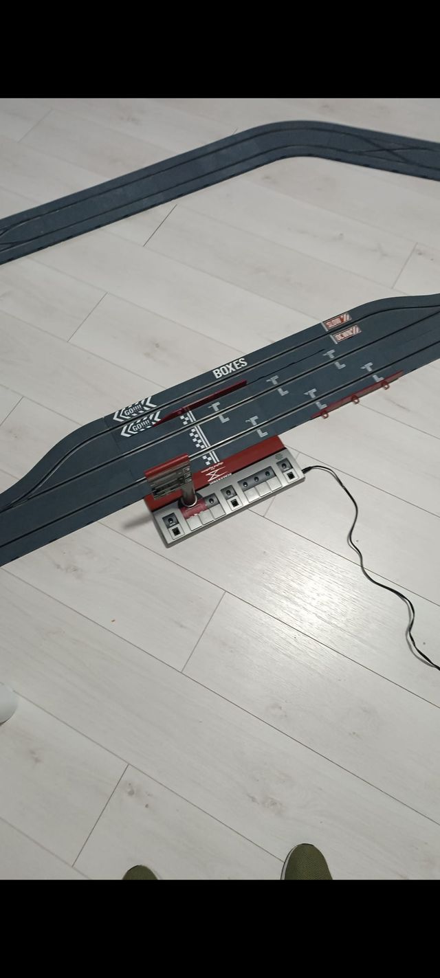 Scalextric Digital System Pit Box