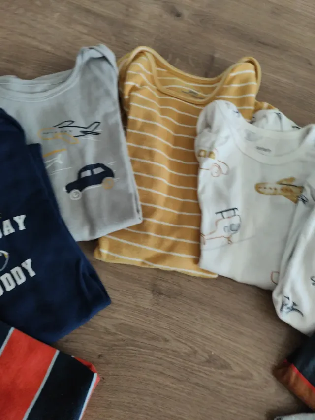 Body Carter's 24m Rayas y Fútbol